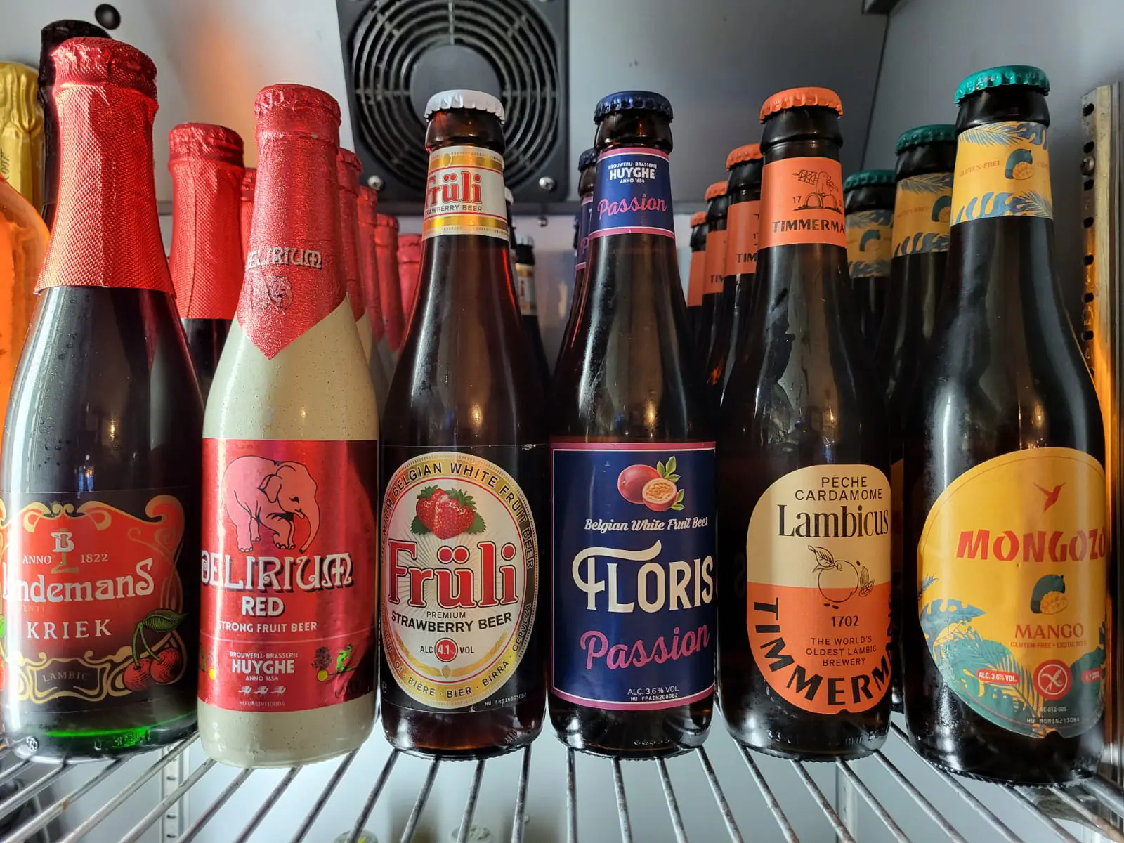 bottle-fridge Ye Olde House Hull Bar